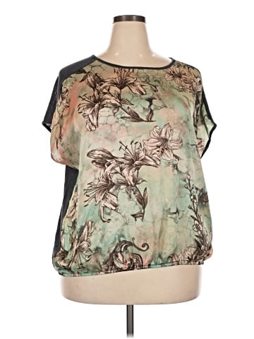 Bobeau Short Sleeve Blouse (view 1)