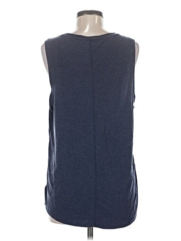 Gap Fit Sleeveless T-Shirt (view 2)