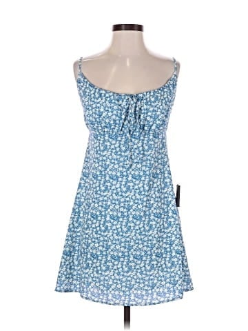 Lulus Casual Dress (view 1)