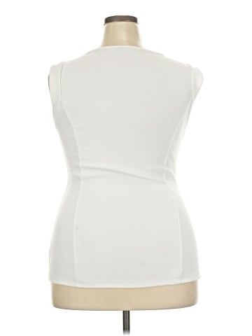 FASHION TO FIGURE Sleeveless Top (view 2)