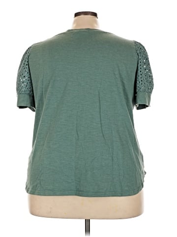 Jane and Delancey Short Sleeve Top (view 2)