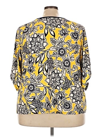 Roz & Ali 3/4 Sleeve Blouse (view 2)