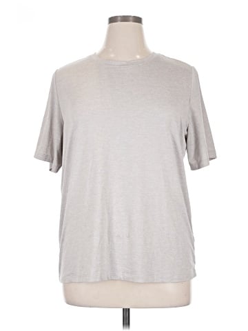 Fabletics Short Sleeve T-Shirt (view 1)
