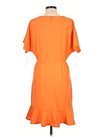 Donna Morgan Casual Dress (view 2)