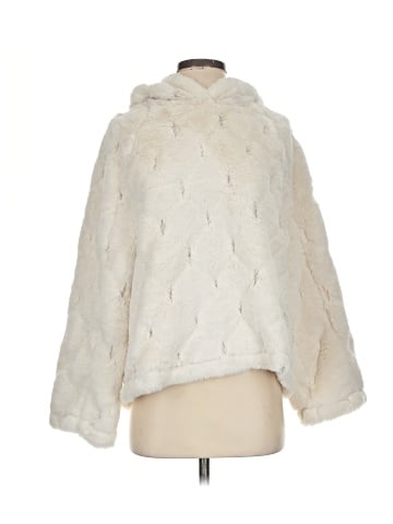 Dylan Poncho (view 1)