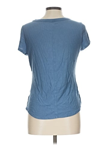 American Eagle Outfitters Short Sleeve T-Shirt (view 2)