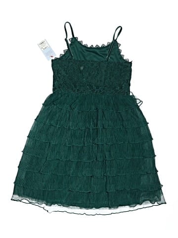 Cat & Jack Dress (view 2)