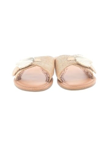 Universal Thread Sandals (view 2)
