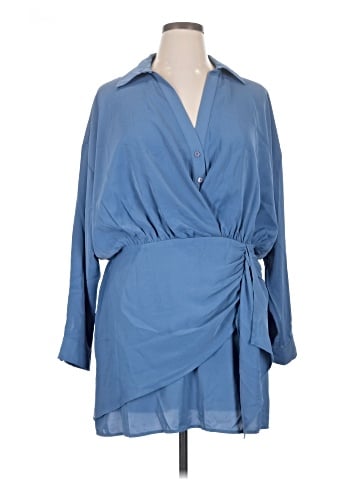 Abercrombie & Fitch Casual Dress (view 1)