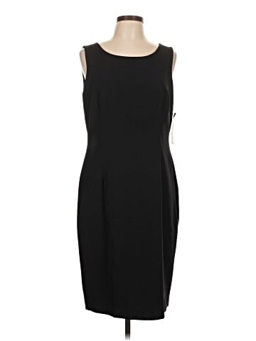Le Suit Cocktail Dress (view 1)