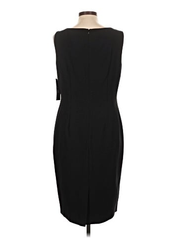 Le Suit Cocktail Dress (view 2)