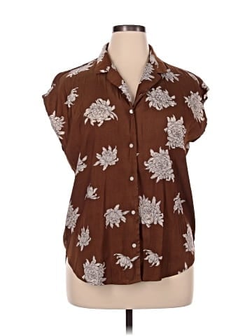 T Tahari Short Sleeve Blouse (view 1)