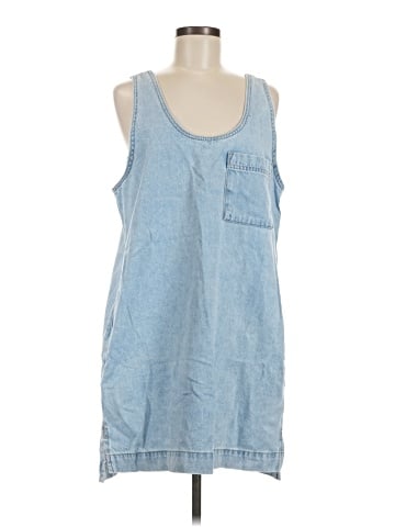 Universal Thread Casual Dress (view 1)