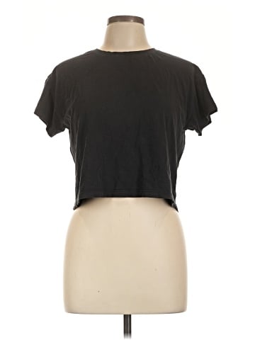 Lululemon Athletica Short Sleeve T-Shirt (view 1)