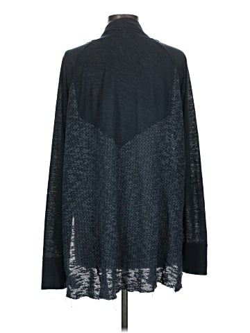Tiny Cardigan (view 2)
