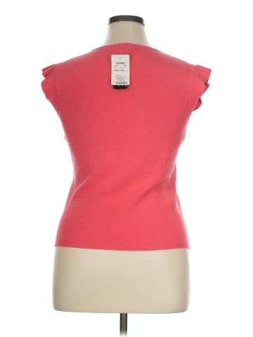 Evie Sleeveless T-Shirt (view 2)