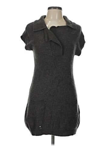 Chelsea & Theodore Casual Dress (view 1)