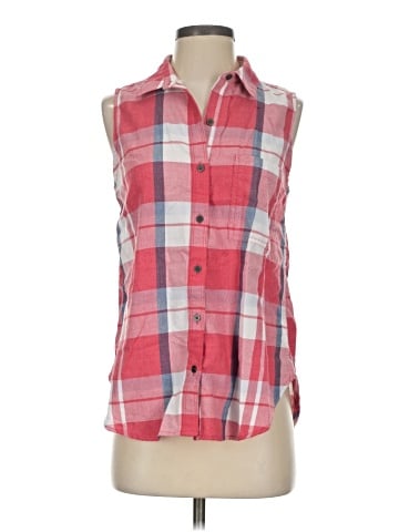 SO Sleeveless Button-Down Shirt (view 1)