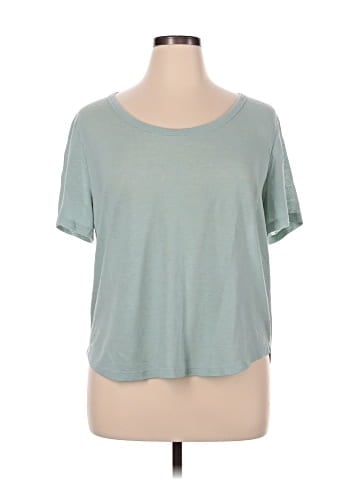 Gap Short Sleeve T-Shirt (view 1)