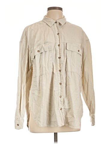 Universal Thread Long Sleeve Button-Down Shirt (view 1)