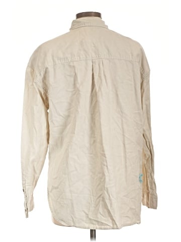 Universal Thread Long Sleeve Button-Down Shirt (view 2)