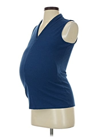 A Pea in the Pod Sleeveless Top (view 1)