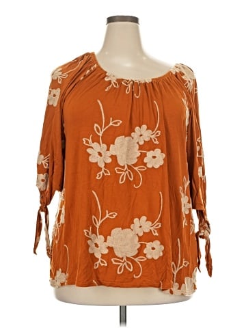 Liv 3/4 Sleeve Blouse (view 1)