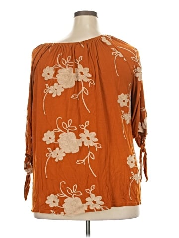 Liv 3/4 Sleeve Blouse (view 2)