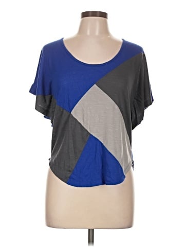 Bongo Short Sleeve Top (view 1)