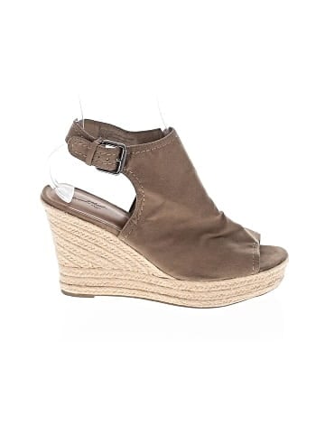 Universal Thread Wedges (view 1)