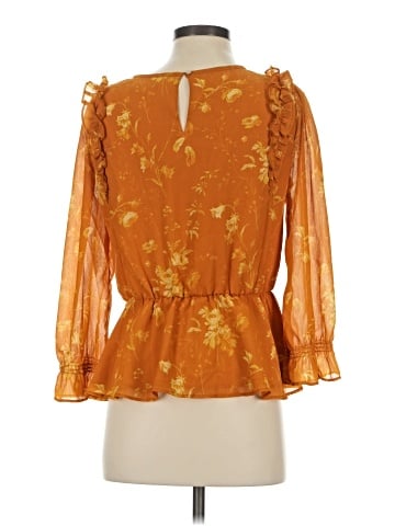 Madewell Ruffle-Shoulder Peplum Top in Tonal Botanical (view 2)