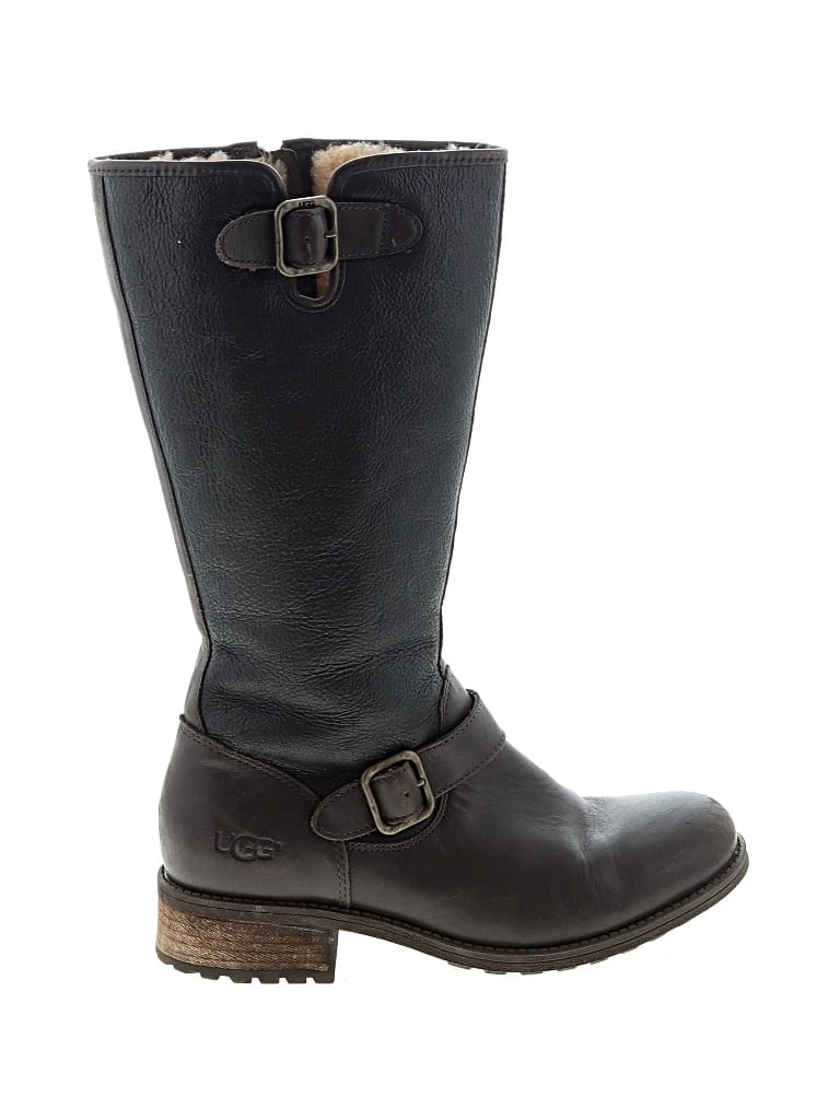 Pre-owned Ugg Boots In Brown