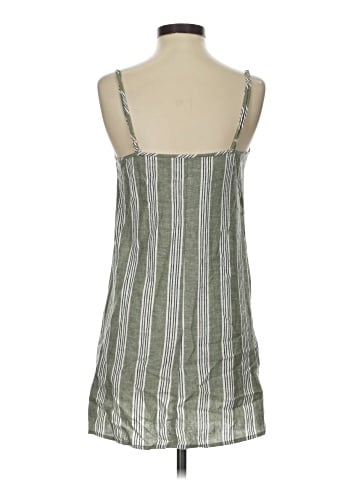 Quintessential Casual Dress (view 2)