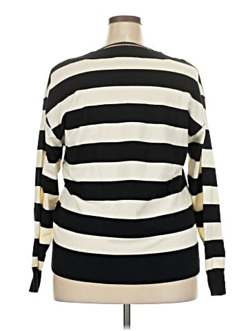 Lane Bryant 3/4 Sleeve T-Shirt (view 2)