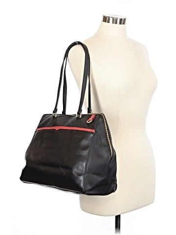 Tutilo Shoulder Bag (view 2)