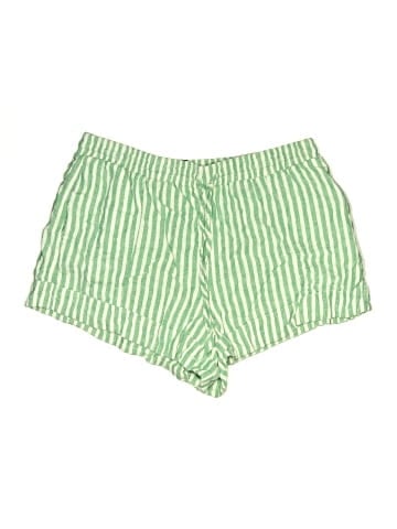 Universal Thread Shorts (view 1)