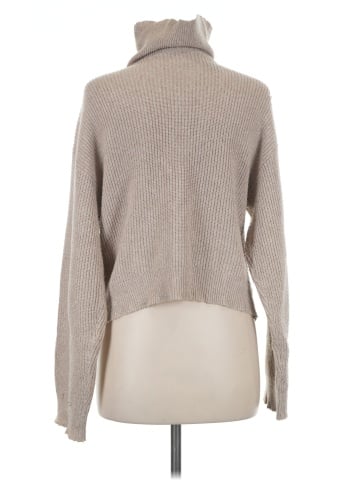 Line & Dot Pullover Sweater (view 2)