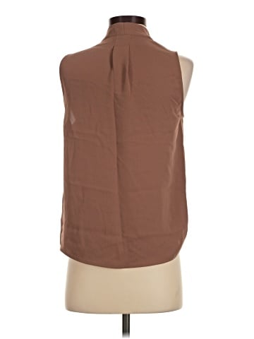 Babaton Sleeveless Blouse (view 2)