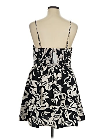 H&M Sleeveless Top (view 2)
