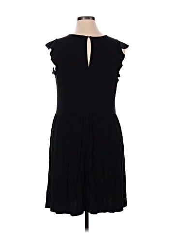 Old Navy Casual Dress (view 2)
