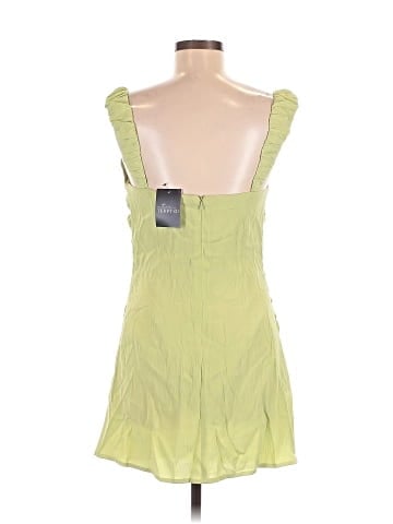 Le Lis Cocktail Dress (view 2)