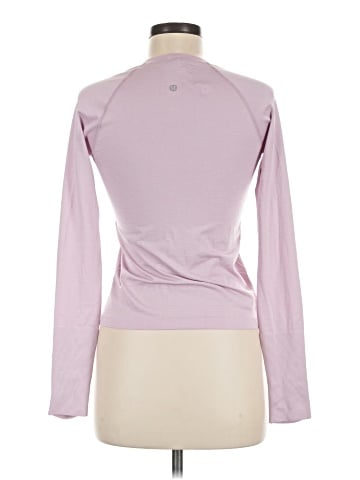 Lululemon Athletica Long Sleeve T-Shirt (view 2)