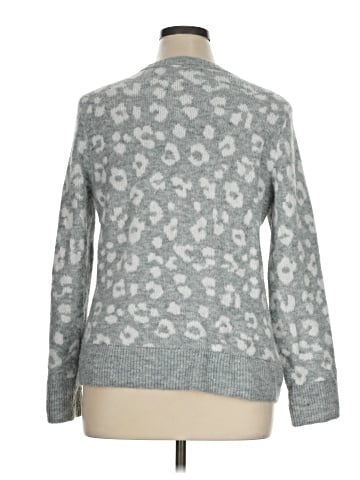 Old Navy Pullover Sweater (view 2)