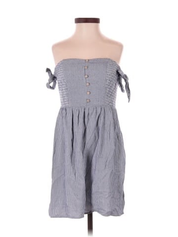 American Eagle Outfitters Casual Dress (view 1)