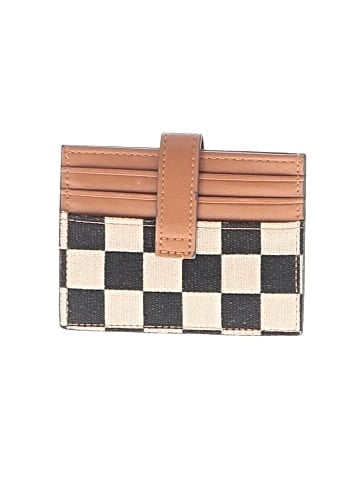 Unbranded Wallet (view 2)