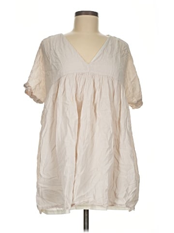 Listicle Short Sleeve Blouse (view 1)