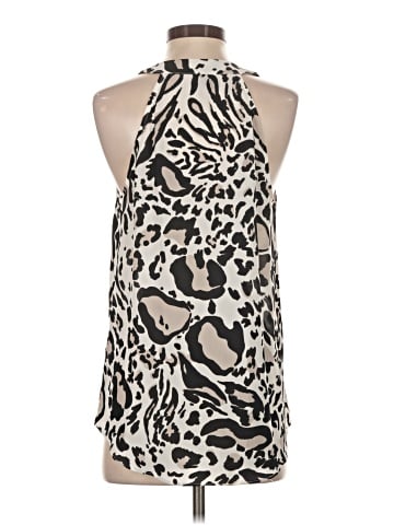 Single Sleeveless Blouse (view 2)