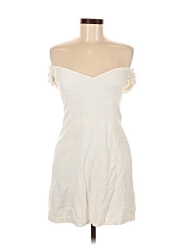 Abercrombie & Fitch Cocktail Dress (view 1)