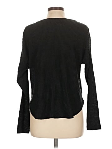 colsie Long Sleeve Henley (view 2)