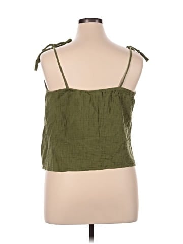 Universal Thread Sleeveless Top (view 2)